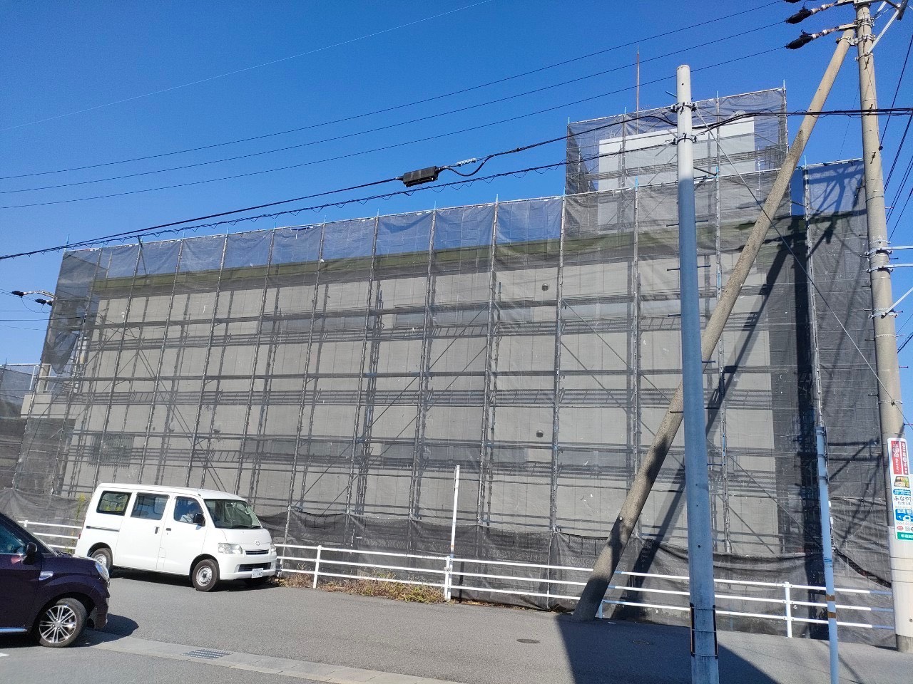 大垣市の店舗塗装。施工前の画像