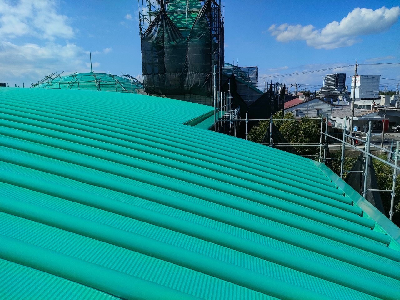 知多市の公共施設における屋根塗装の施工後
